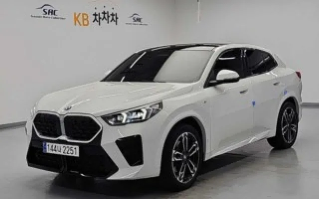 저신용중고차전액할부여유자금 X2 (U10) xDrive 20i M 스포츠 매물 사진 11 - 2025/04 19,192km